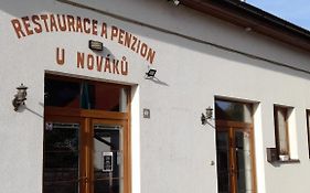 Penzion a restaurace U Nováků